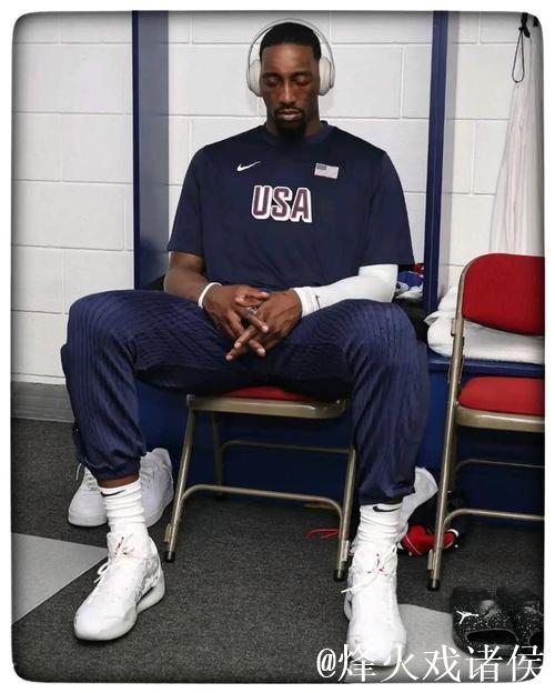 阿德巴约半场高效发挥，贡献13分9板2助1断